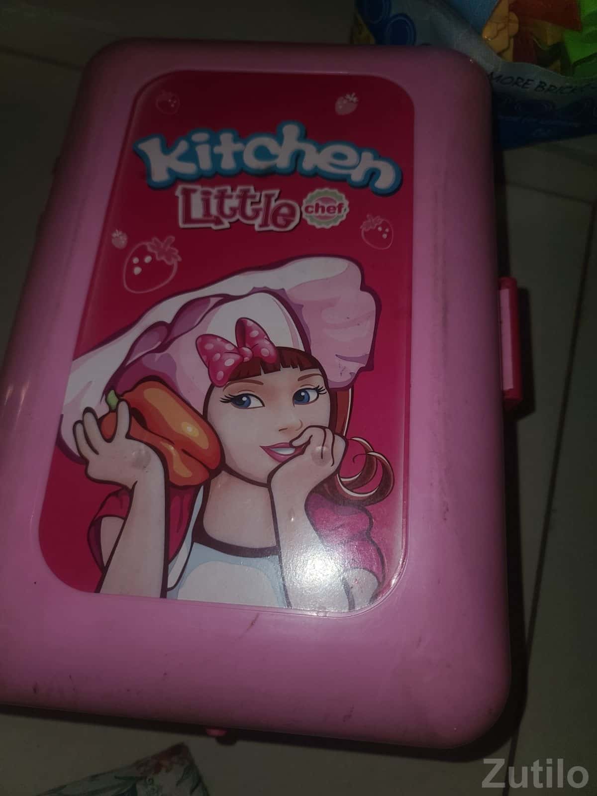 Beautiful pink kitchen set for girls Beautiful pink kitchen set for girls