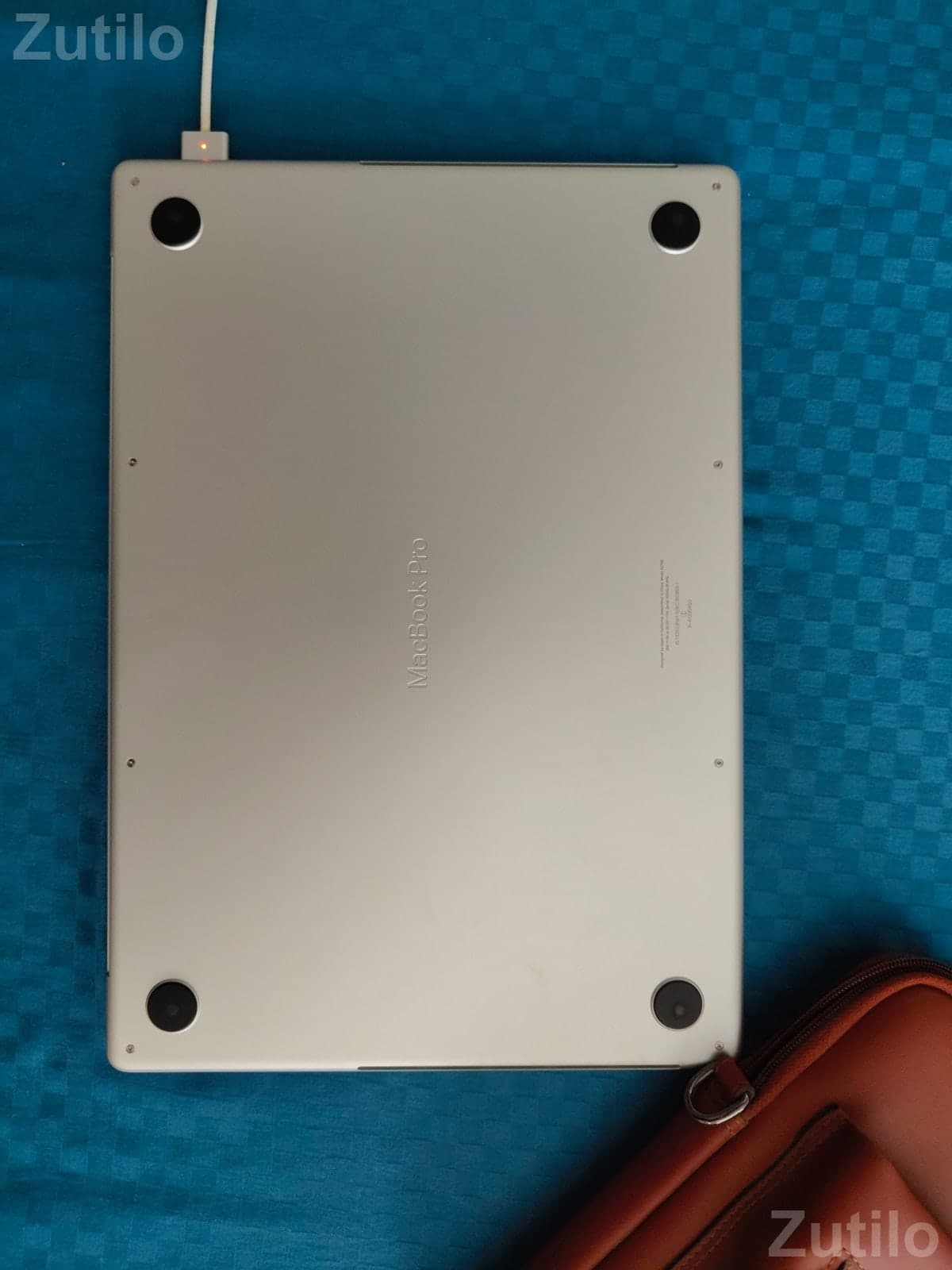 MacBook pro 2023 M2 pro chip 16gb - 512gb SSD MacBook pro 2023 M2 pro chip 16gb - 512gb SSD