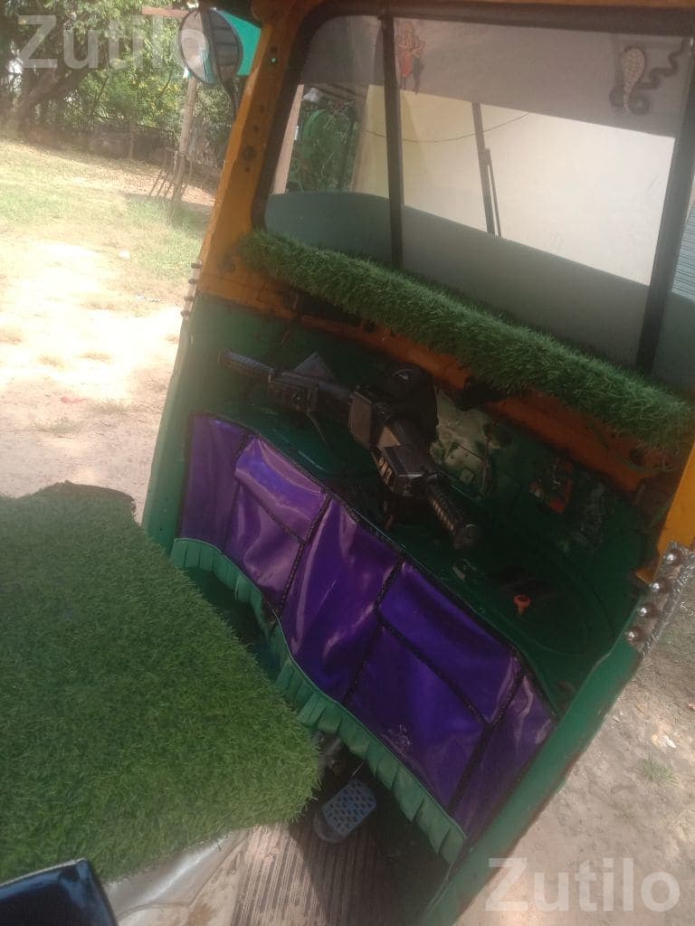 2015 મોડલ છે ચોપડી છે 2015 મોડલ છે ચોપડી છે