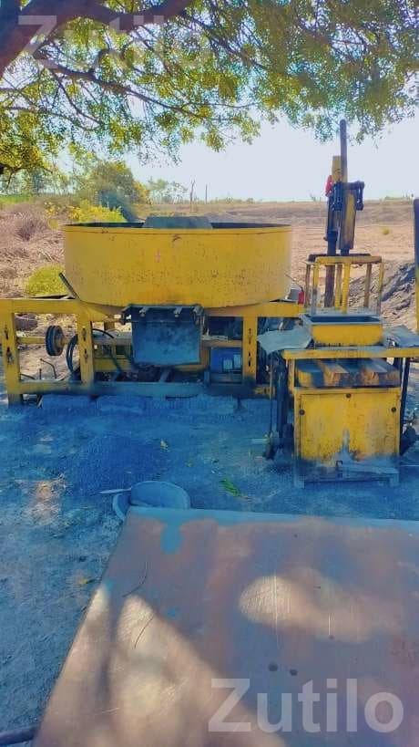 Industrial Concrete Mixer Machine for Sale Industrial Concrete Mixer Machine for Sale