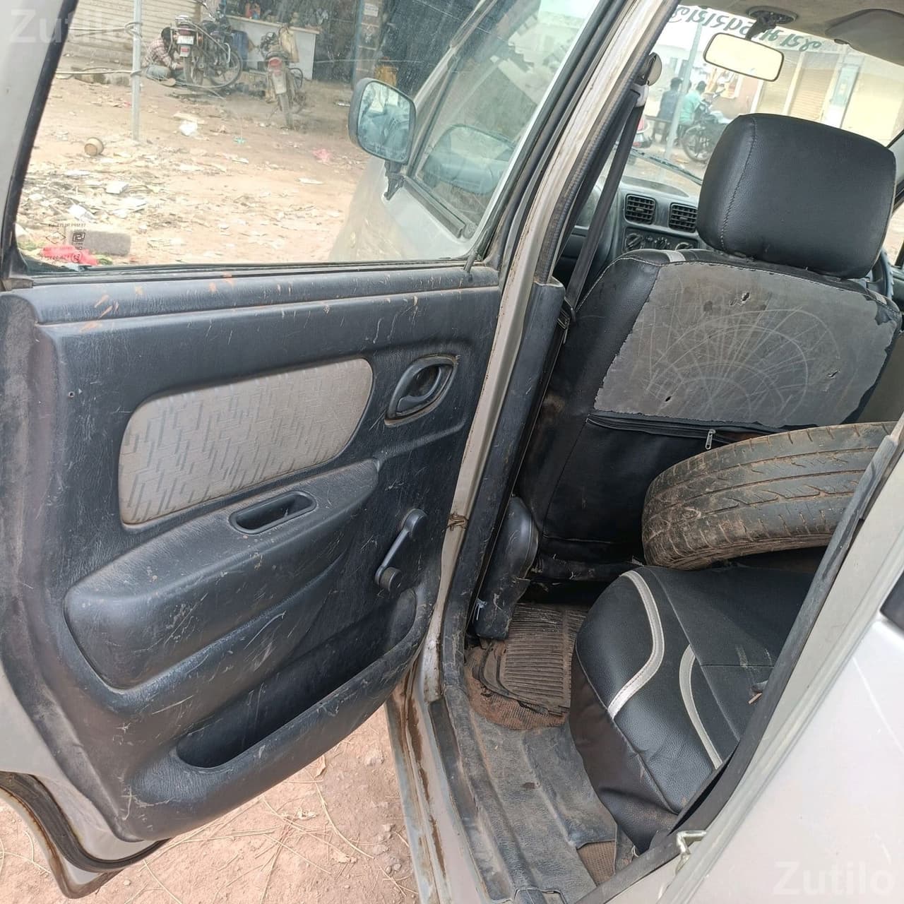 2009 CNG Car with Running Insurance and Passing 2009 CNG Car with Running Insurance and Passing