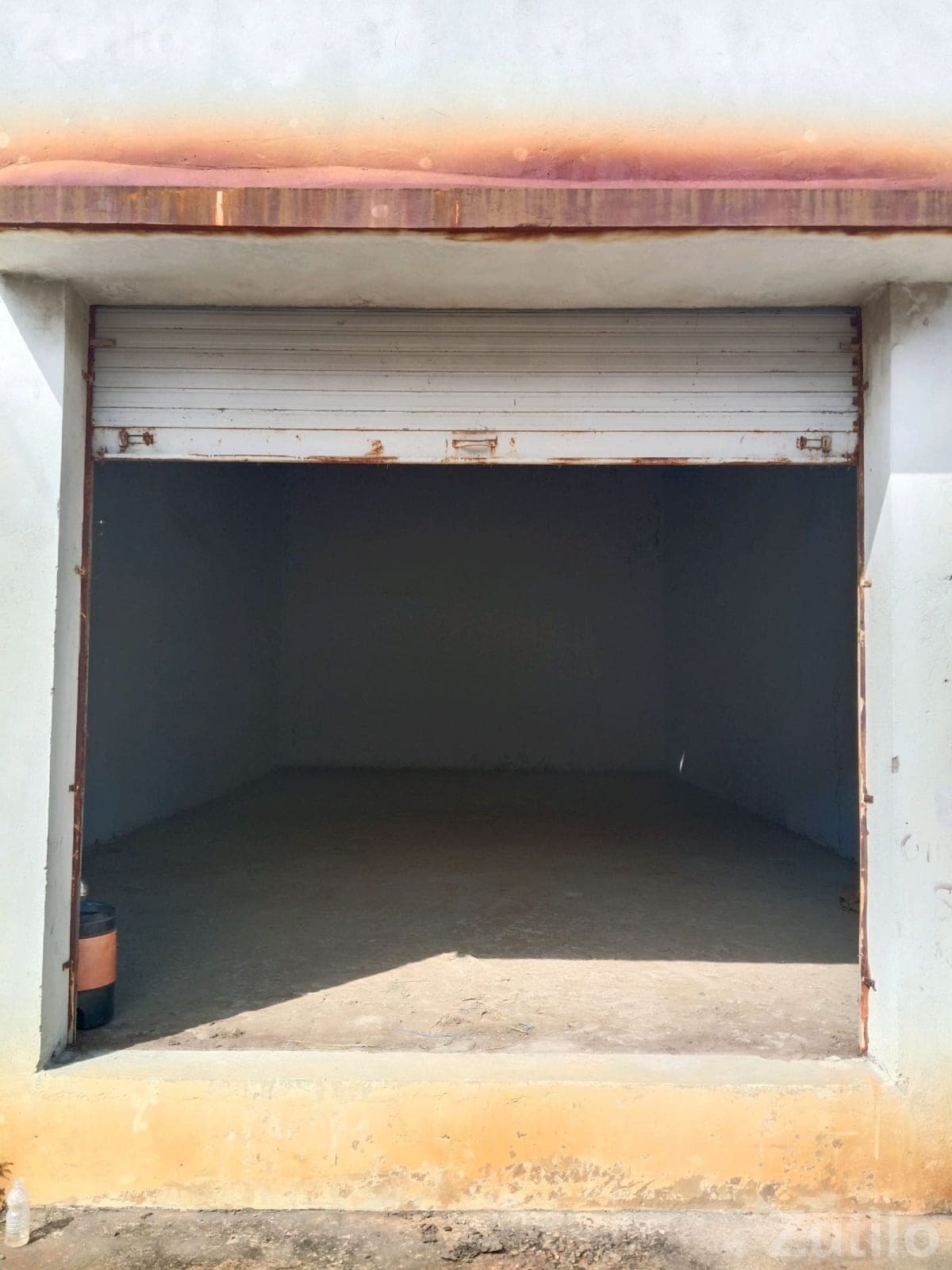 Godown for Sale 15 x 40 ft with 18 ft Width Godown for Sale 15 x 40 ft with 18 ft Width