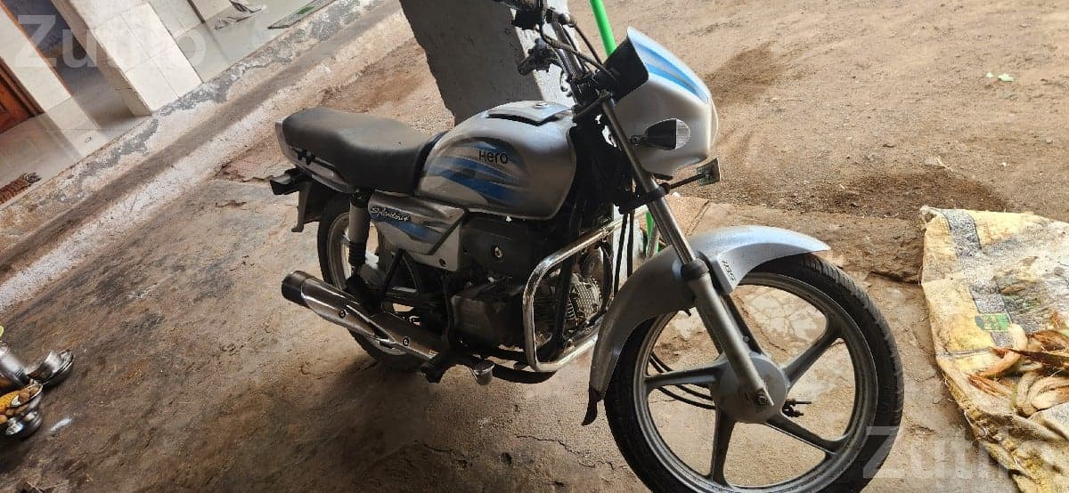 2019 Hero Splendor Bike 1st Owner 2019 Hero Splendor Bike 1st Owner