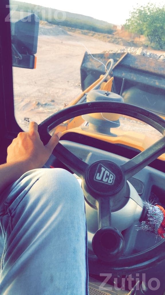 JCB Machine Available for Rent JCB Machine Available for Rent