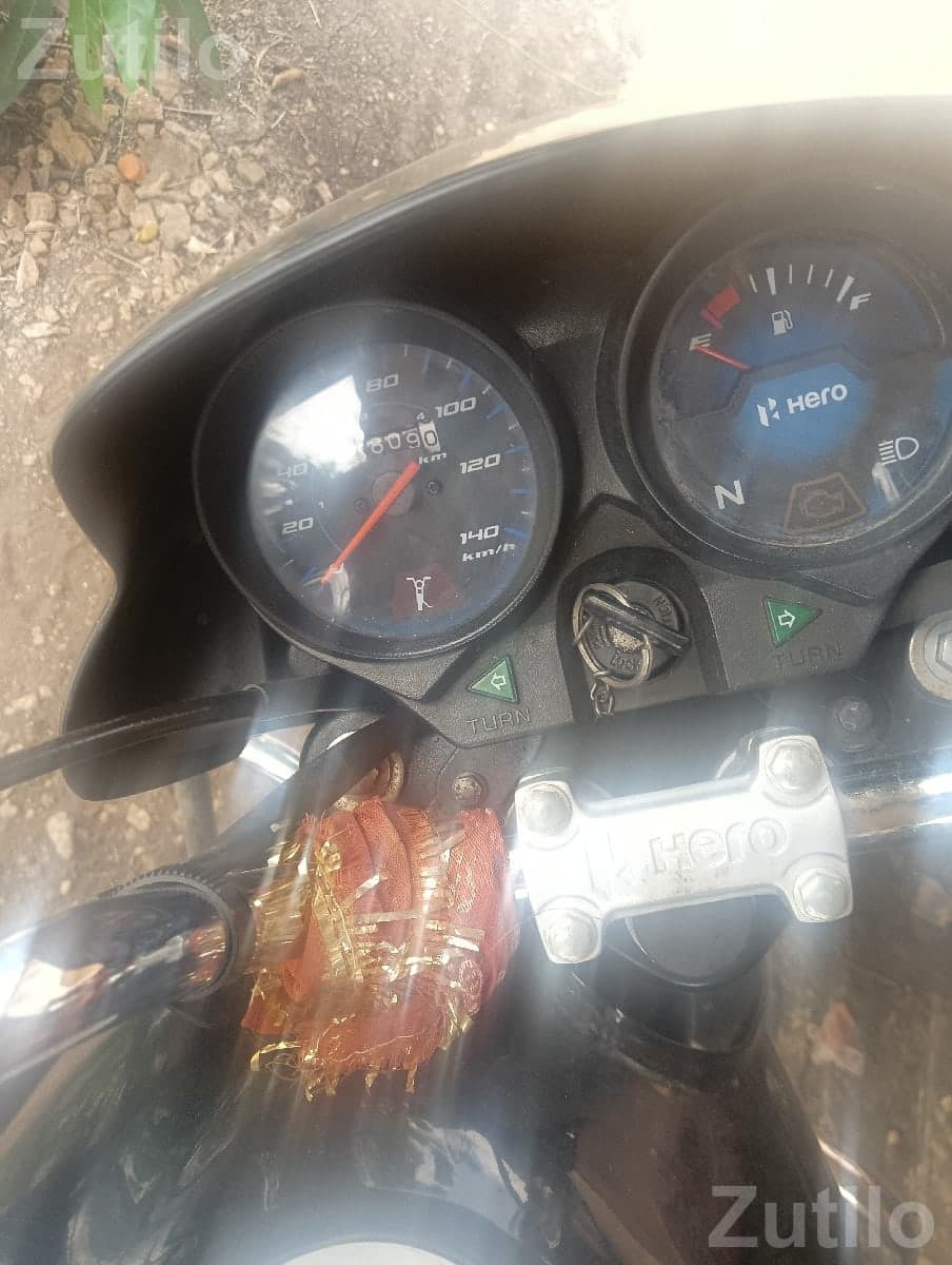 Hero HF Deluxe Motorcycle for Sale Hero HF Deluxe Motorcycle for Sale