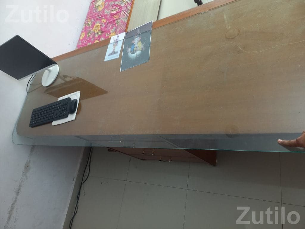 Large Wooden Computer Table with Glass Top Large Wooden Computer Table with Glass Top