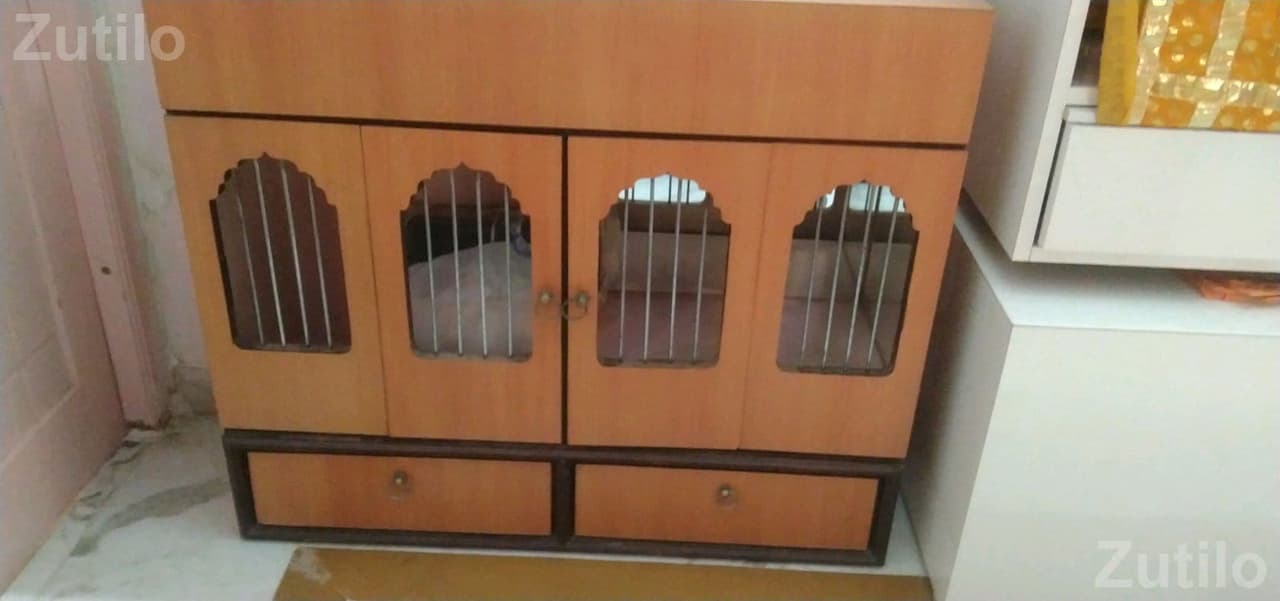 Wooden Home Temple Cabinet with 4 Doors Wooden Home Temple Cabinet with 4 Doors
