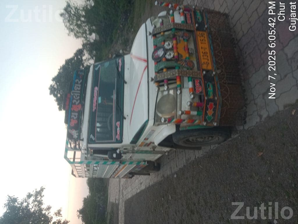 Mahindra Bolero Maxi Truck 2016 Mahindra Bolero Maxi Truck 2016