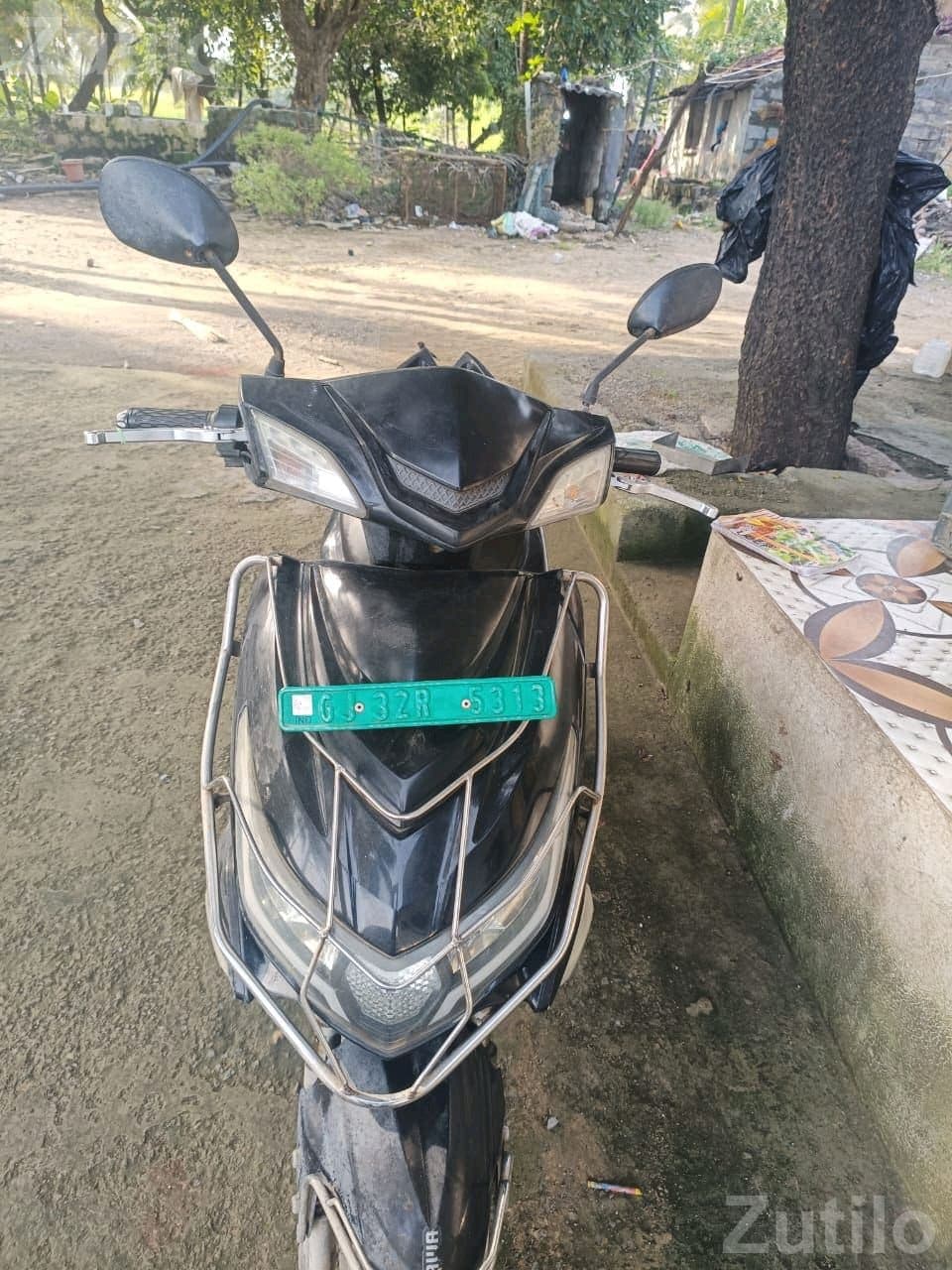 Okina Electric Scooter Black Okina Electric Scooter Black