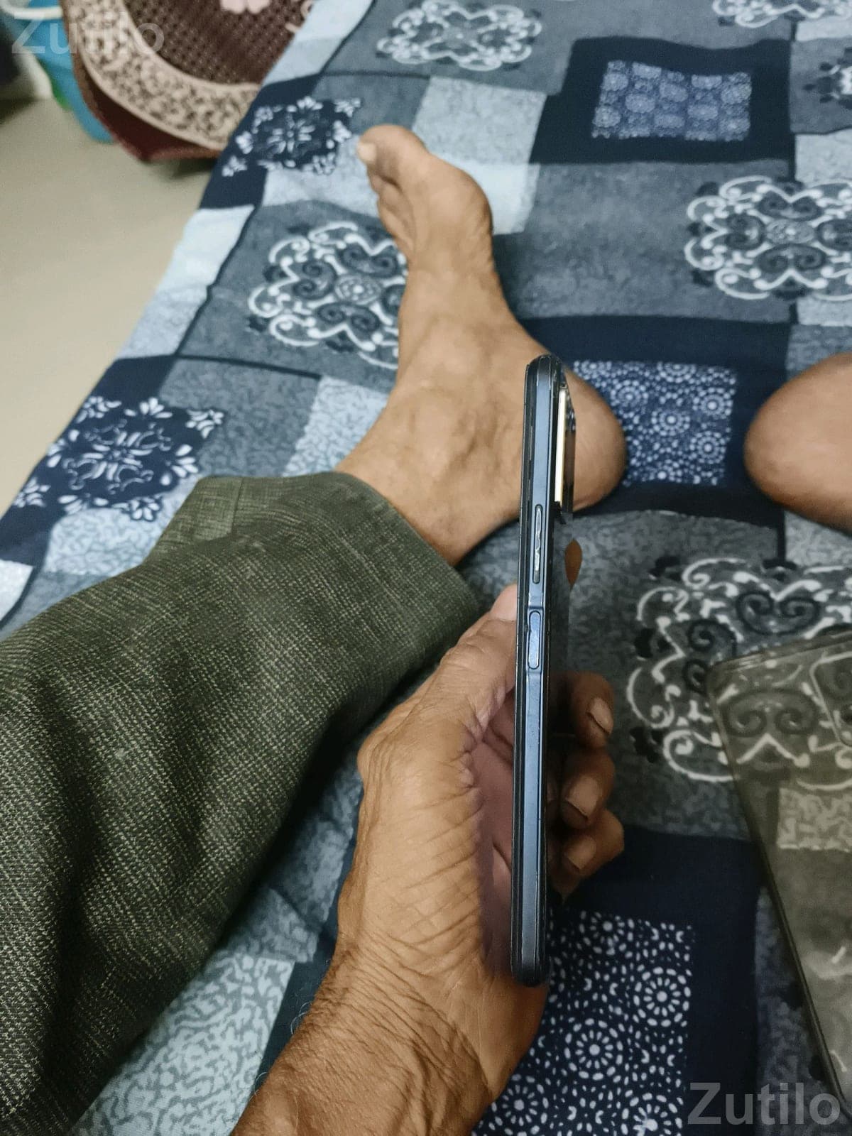 Vivo Y33s Mobile Phone 8GB RAM 128GB Vivo Y33s Mobile Phone 8GB RAM 128GB