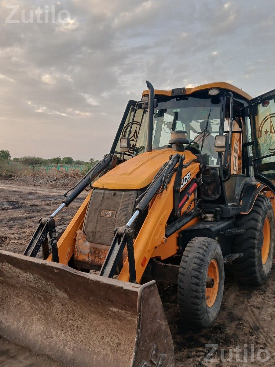 2019 JCB Backhoe Loader Two Owner 2019 JCB Backhoe Loader Two Owner