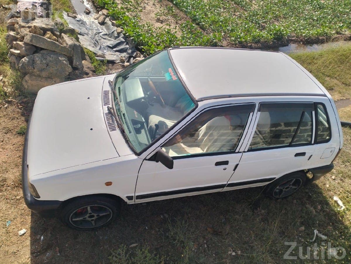 Maruti 800 AC 2004 with New Tyres Maruti 800 AC 2004 with New Tyres