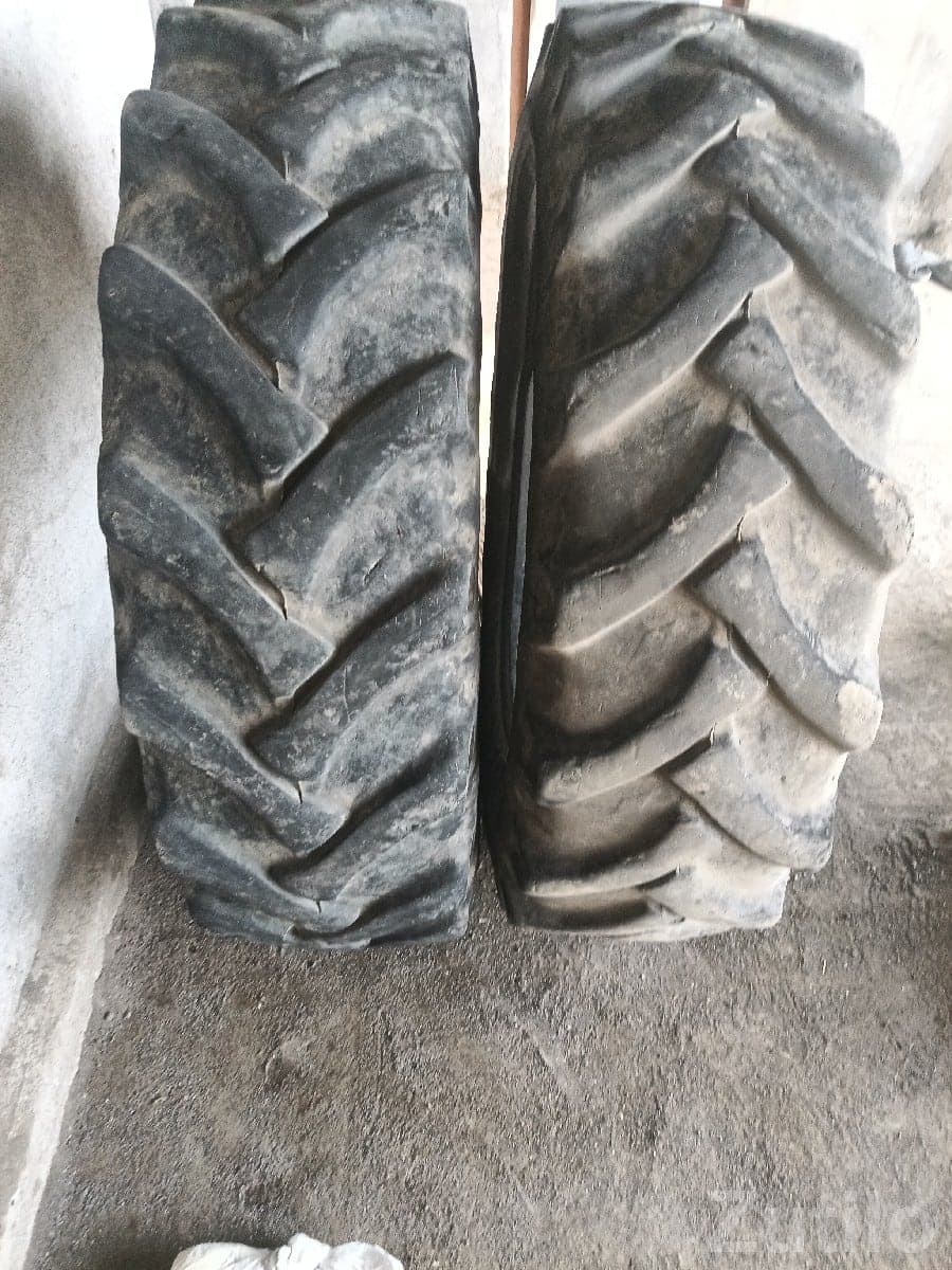 Used Tractor Tyres 13.6-28 for Sale Used Tractor Tyres 13.6-28 for Sale