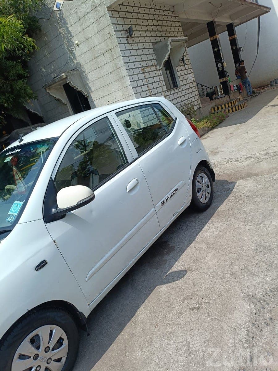 Hyundai i10 Sportz 1.2 Kappa Car Hyundai i10 Sportz 1.2 Kappa Car