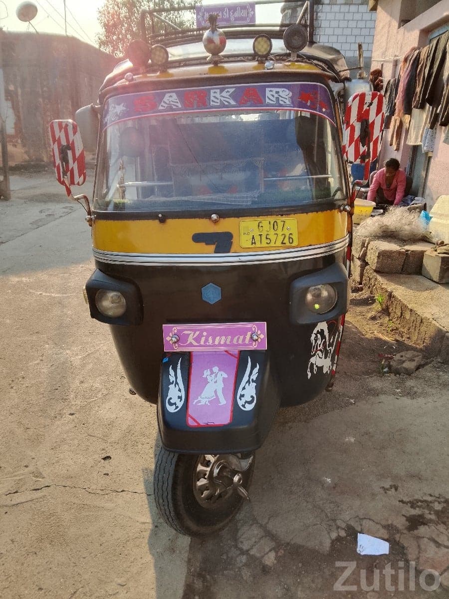 Used Decorated Auto Rickshaw for Sale Used Decorated Auto Rickshaw for Sale