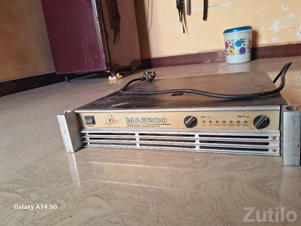 MA3200 Professional Power Amplifier MA3200 Professional Power Amplifier