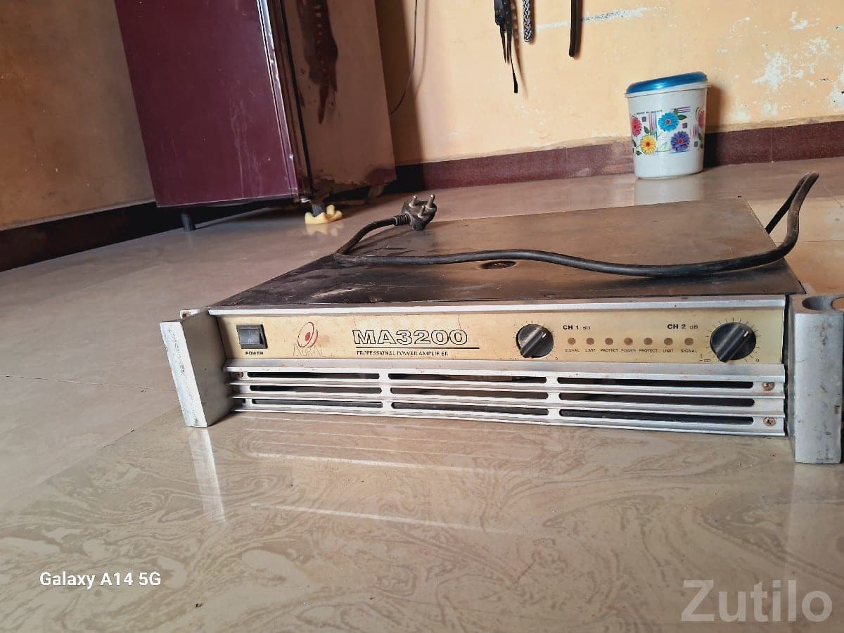 MA3200 Professional Power Amplifier MA3200 Professional Power Amplifier