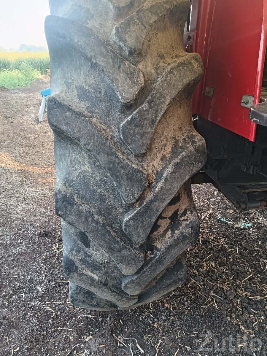 13.6-28 Tractor Tyre in Good Condition 13.6-28 Tractor Tyre in Good Condition