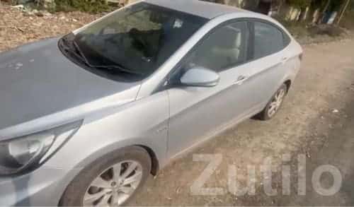 Hyundai Verna 2012, 49000 km, New Tyres Hyundai Verna 2012, 49000 km, New Tyres