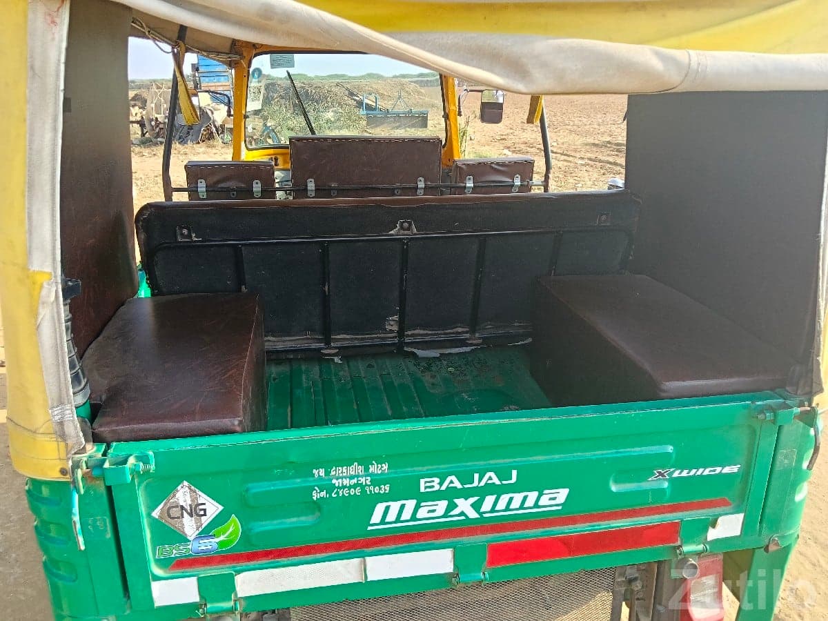 Bajaj Maxima CNG Auto Rickshaw 2020 Bajaj Maxima CNG Auto Rickshaw 2020