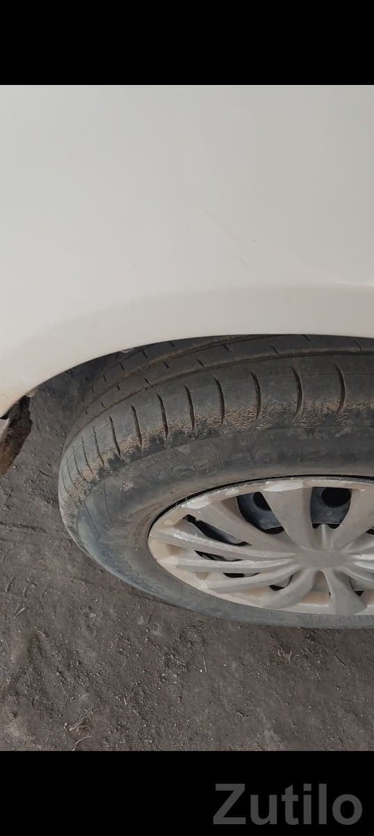 2013 Owner Car with New Tyres & Battery 2013 Owner Car with New Tyres & Battery