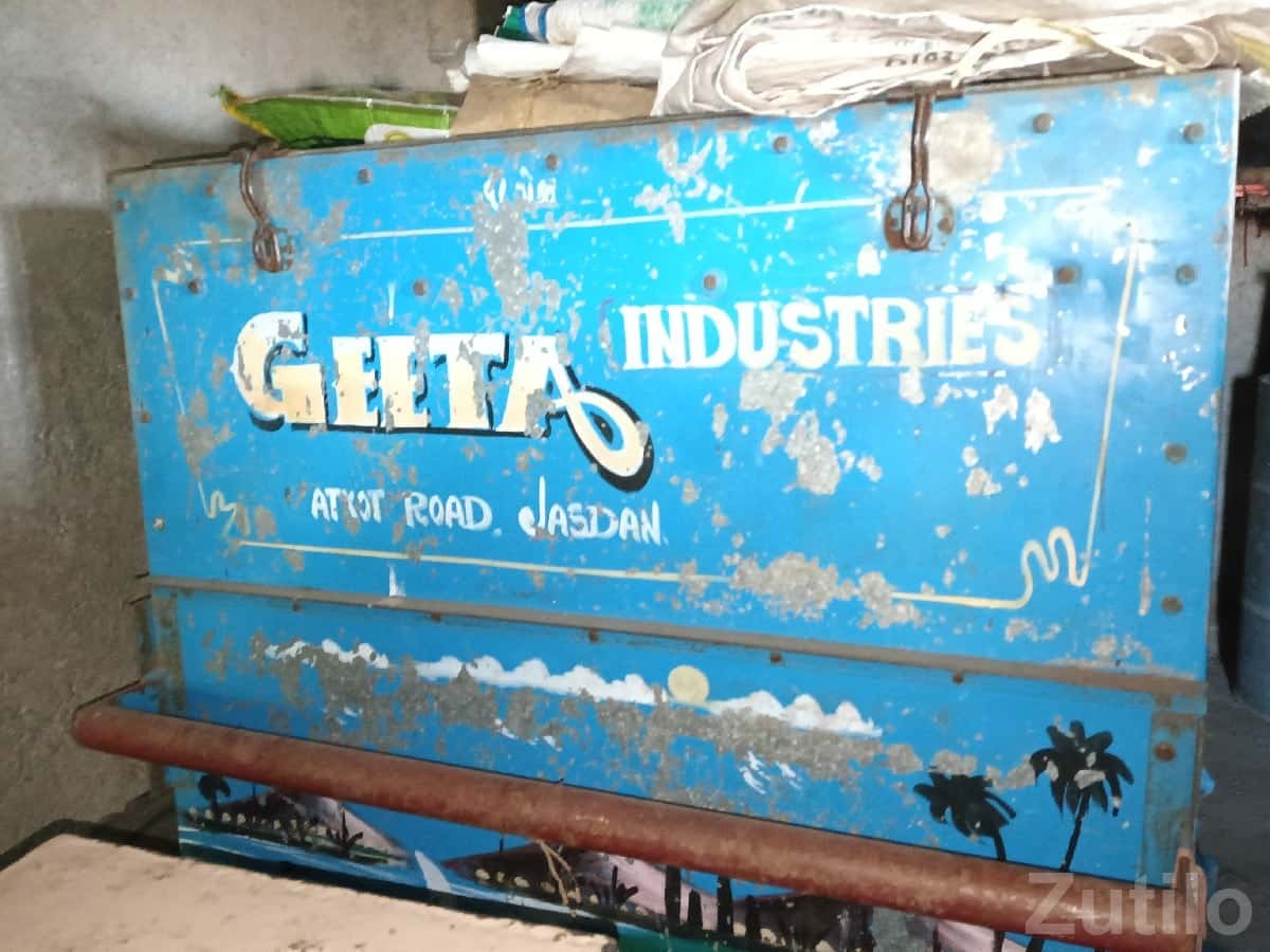 Geeta Industries 3 No. Metal Opener Box Geeta Industries 3 No. Metal Opener Box