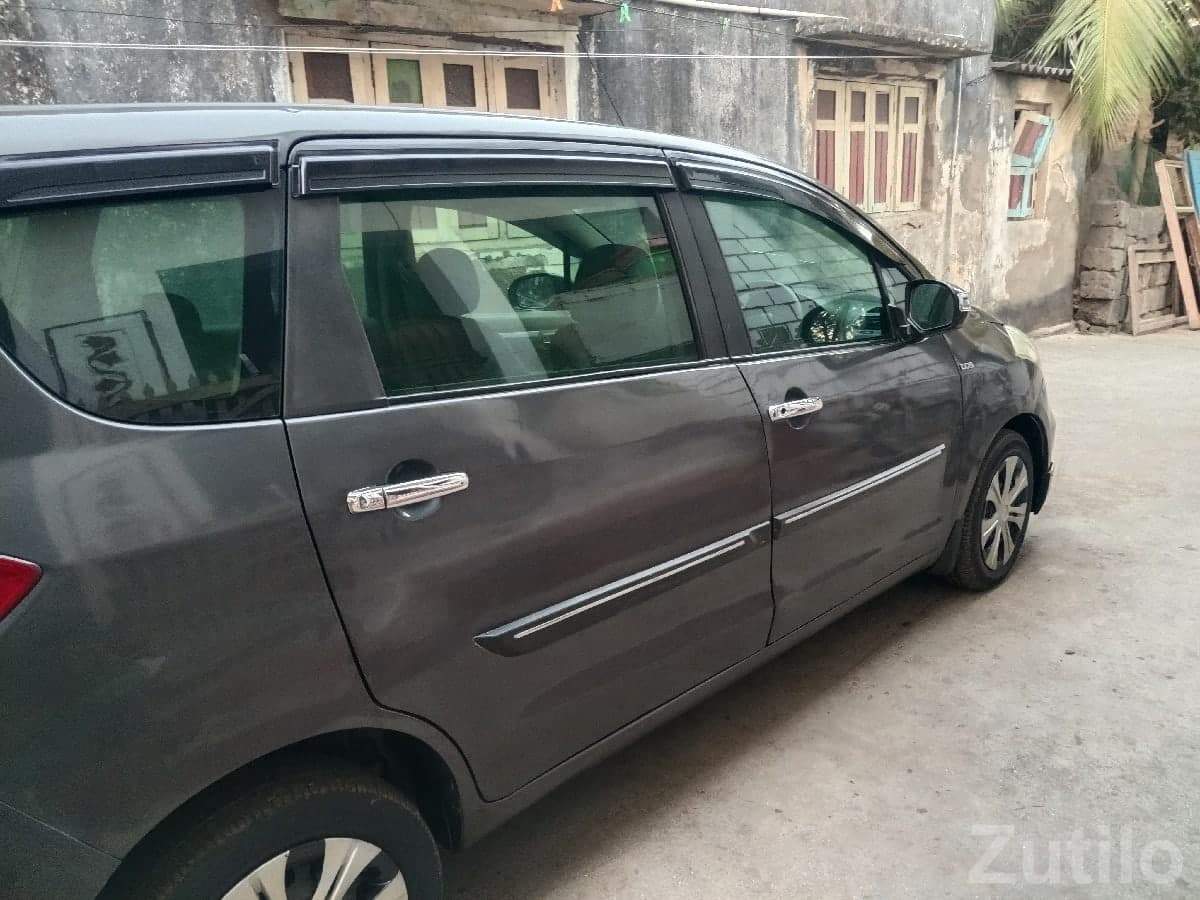 Maruti Suzuki Ertiga 2017 VDI SHVS