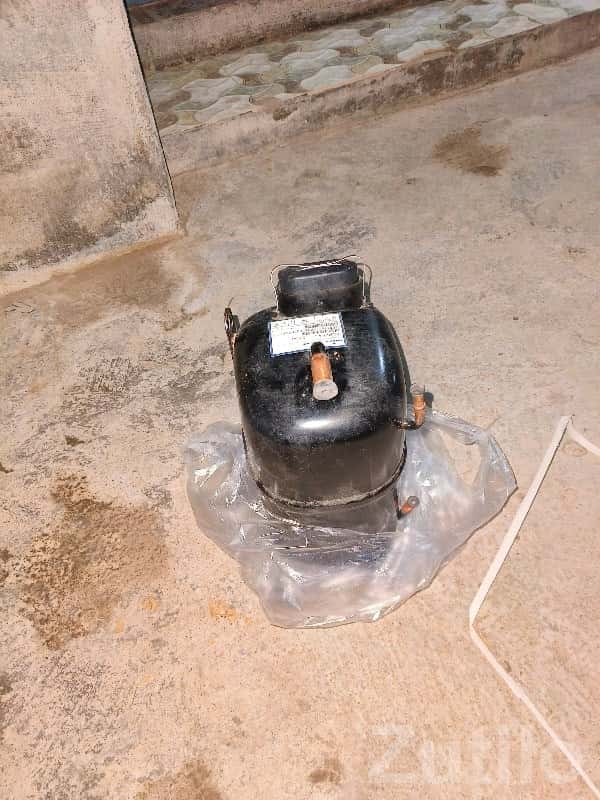 New Refrigerator Compressor Unit New Refrigerator Compressor Unit