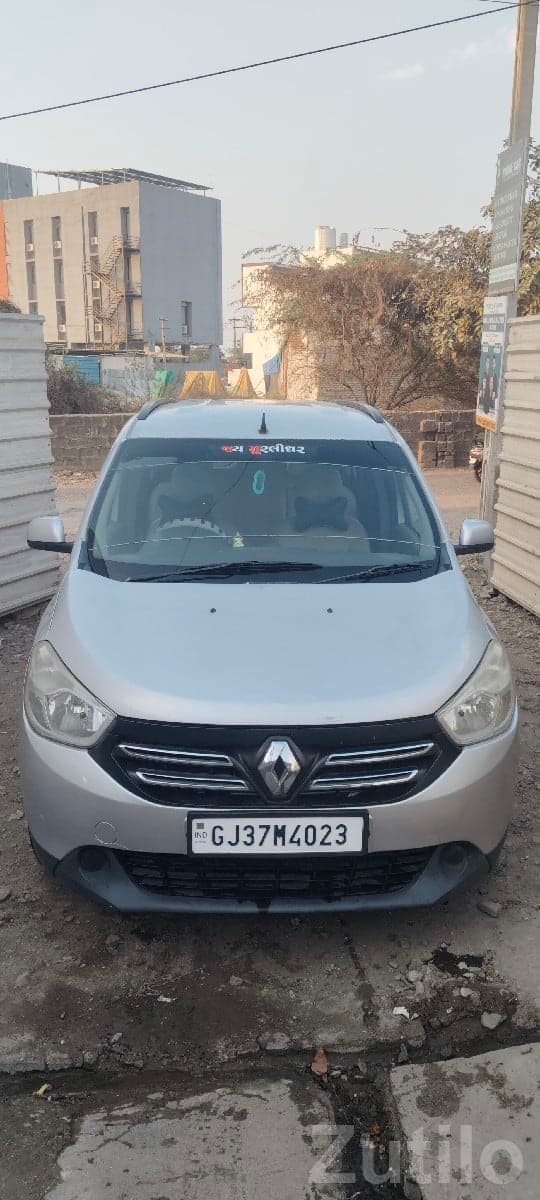 Renault Lodgy Diesel 2015 8 Seater Renault Lodgy Diesel 2015 8 Seater
