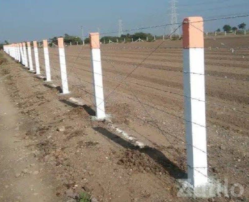 Cement Fencing Poles and Wire Fencing Work Cement Fencing Poles and Wire Fencing Work