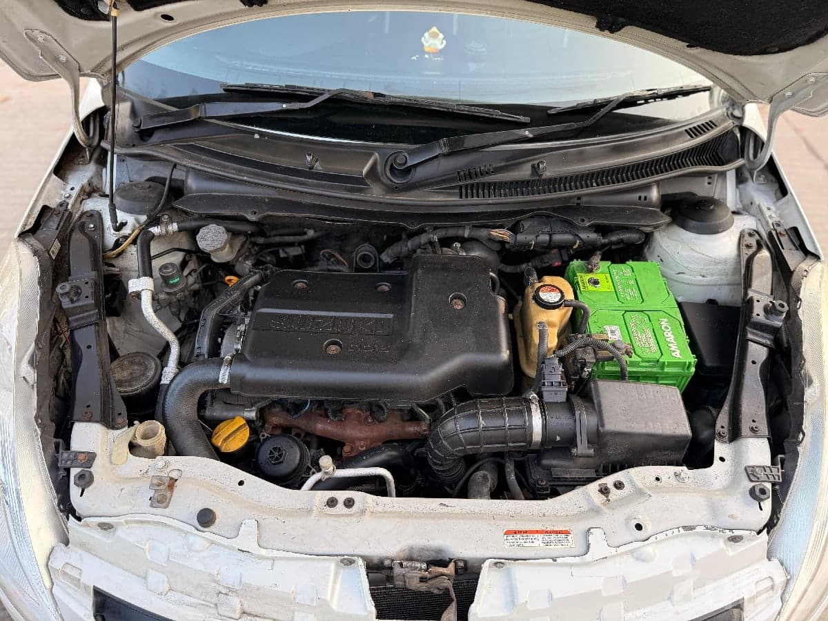 Maruti Suzuki Swift VDi 2012 Diesel Maruti Suzuki Swift VDi 2012 Diesel