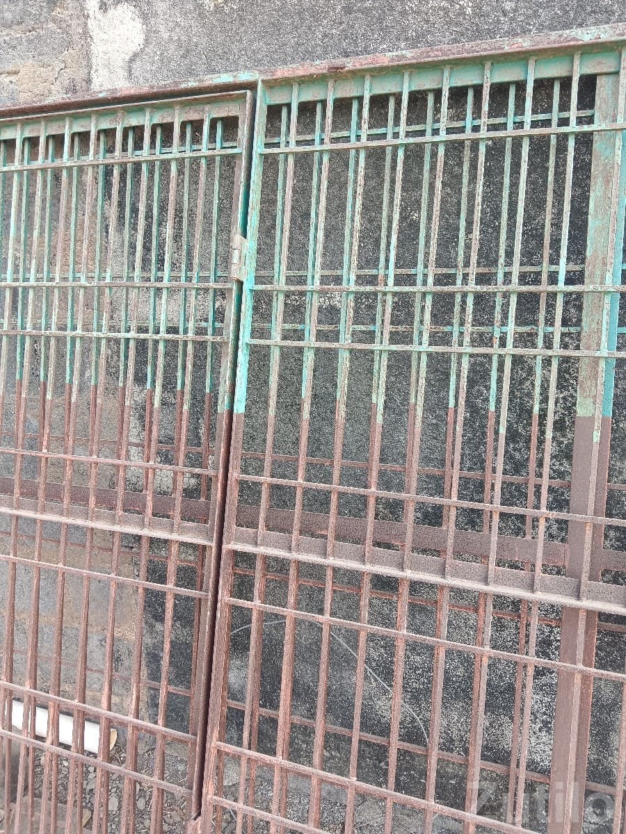 Iron Safety Grill Panels 6.5 x 8.5 ft Iron Safety Grill Panels 6.5 x 8.5 ft