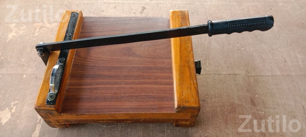Wooden Papdi Cutting Machine 11x12 Inch Wooden Papdi Cutting Machine 11x12 Inch