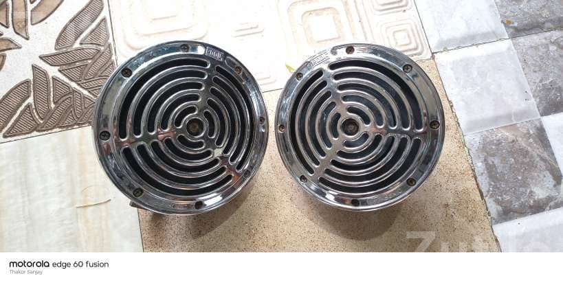 Roots Megasonic Original Vehicle Horn Set Roots Megasonic Original Vehicle Horn Set