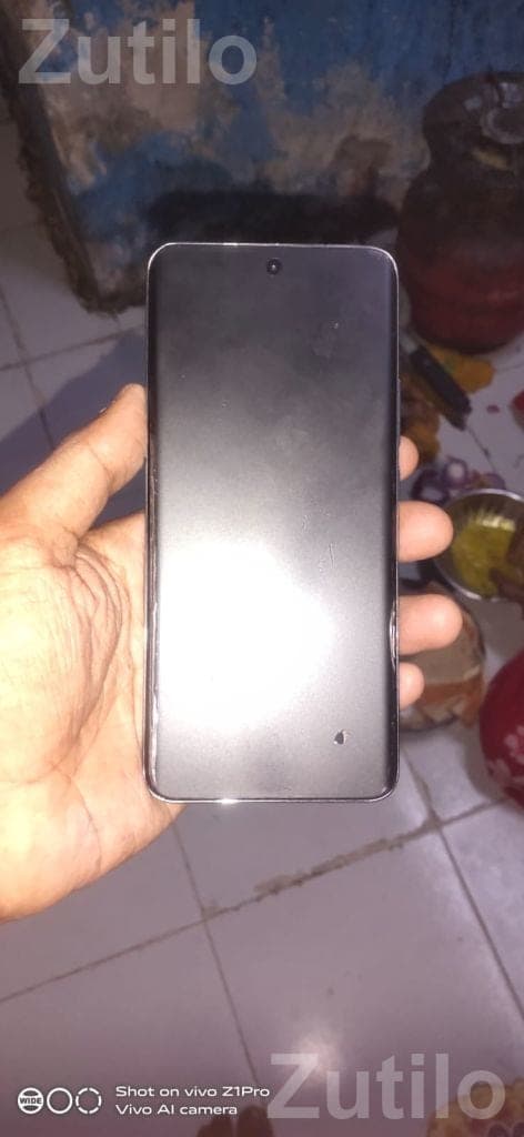 Oppo Reno 12 8GB 256GB Smartphone Oppo Reno 12 8GB 256GB Smartphone