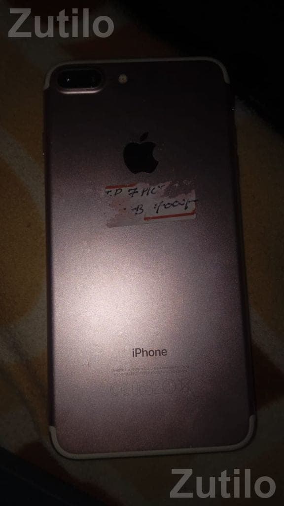 Apple iPhone 7 Plus Smartphone Apple iPhone 7 Plus Smartphone