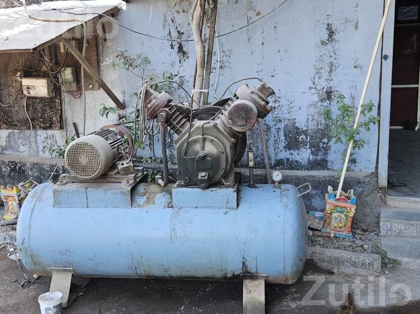 10 HP Industrial Air Compressor 10 HP Industrial Air Compressor