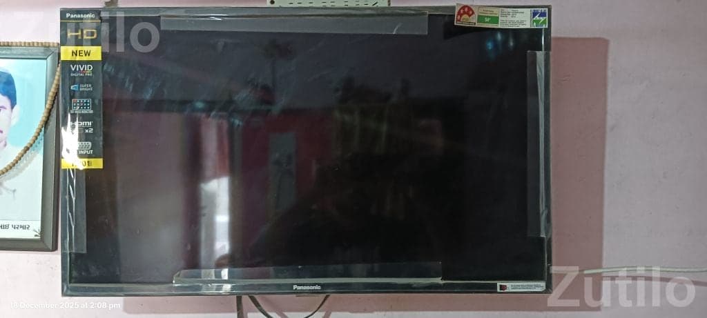 Panasonic 32 Inch HD TV Non Smart Panasonic 32 Inch HD TV Non Smart