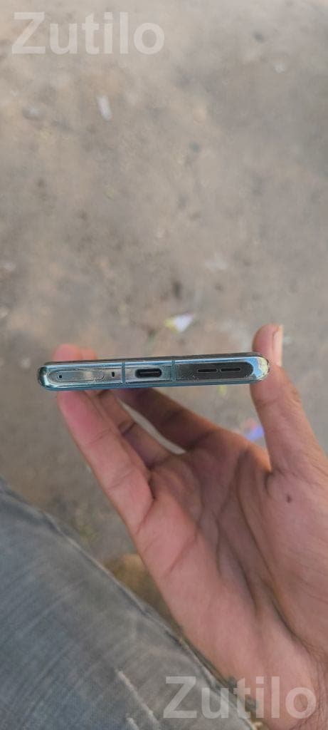 OnePlus 12 Smartphone 12GB RAM 256GB OnePlus 12 Smartphone 12GB RAM 256GB