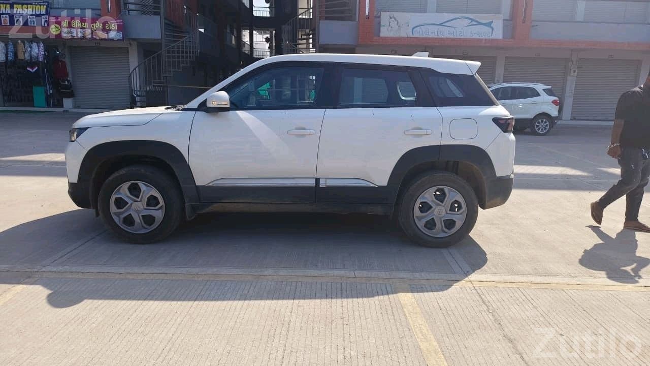 Maruti Suzuki Brezza Petrol Car for Sale Maruti Suzuki Brezza Petrol Car for Sale