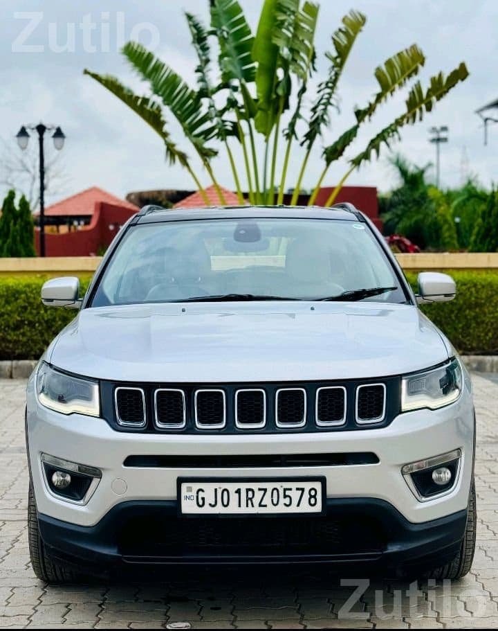 Jeep Compass 2017 SUV with 5 New Tyres Jeep Compass 2017 SUV with 5 New Tyres