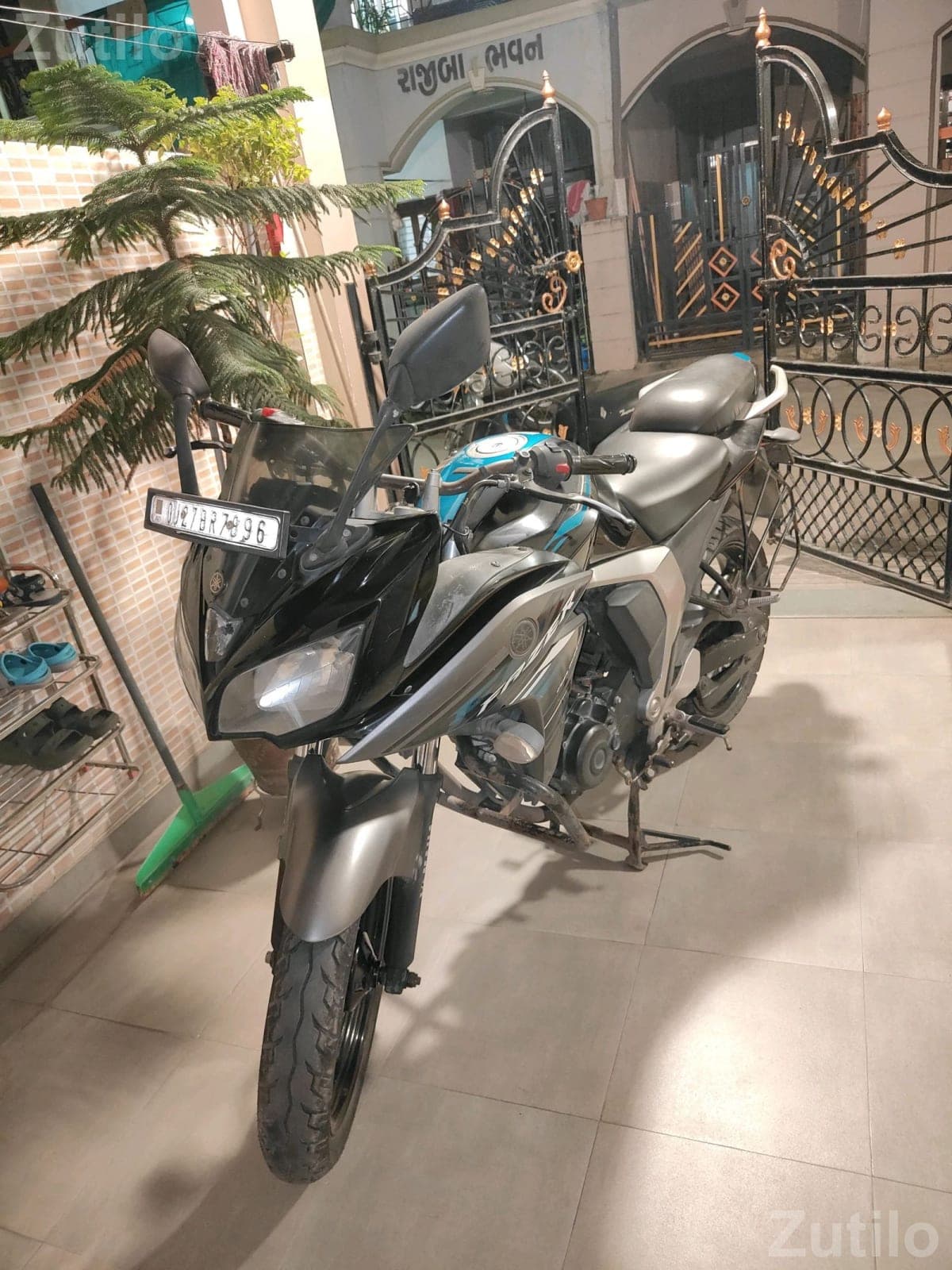 Yamaha Fazer Bike 1st Owner Yamaha Fazer Bike 1st Owner