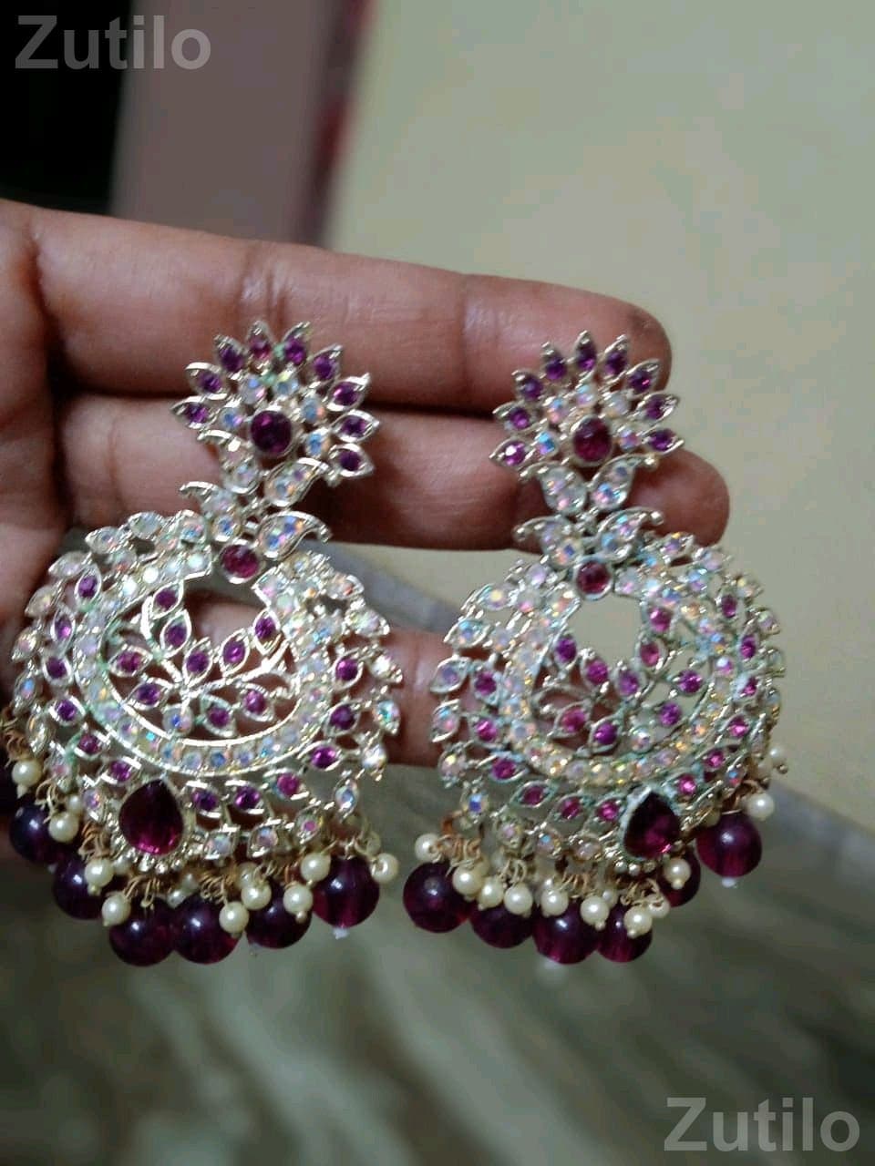 Stone Work Earrings and Chain Pendant Set Stone Work Earrings and Chain Pendant Set