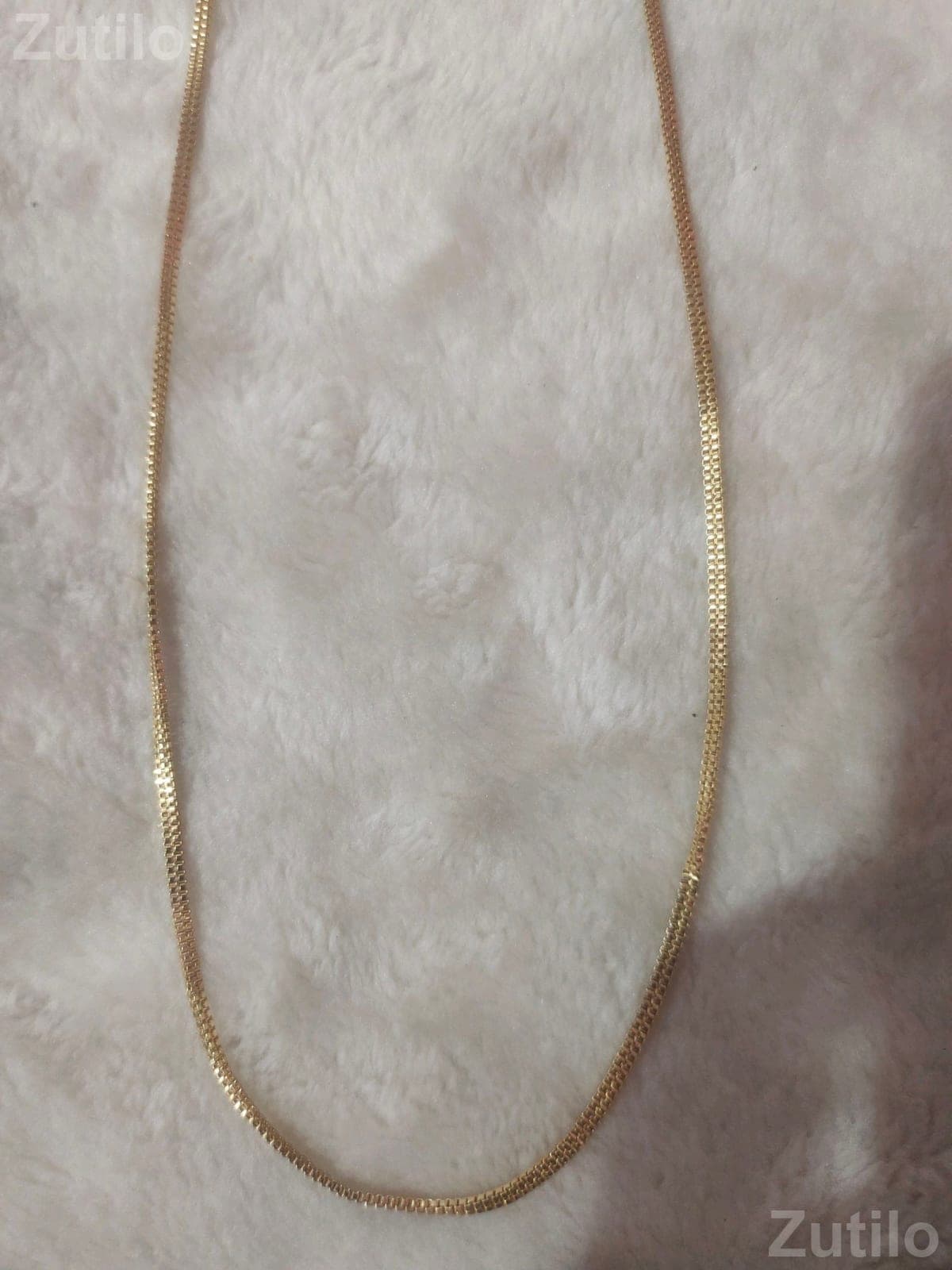 Gold Tone Brass Neck Chain Gold Tone Brass Neck Chain
