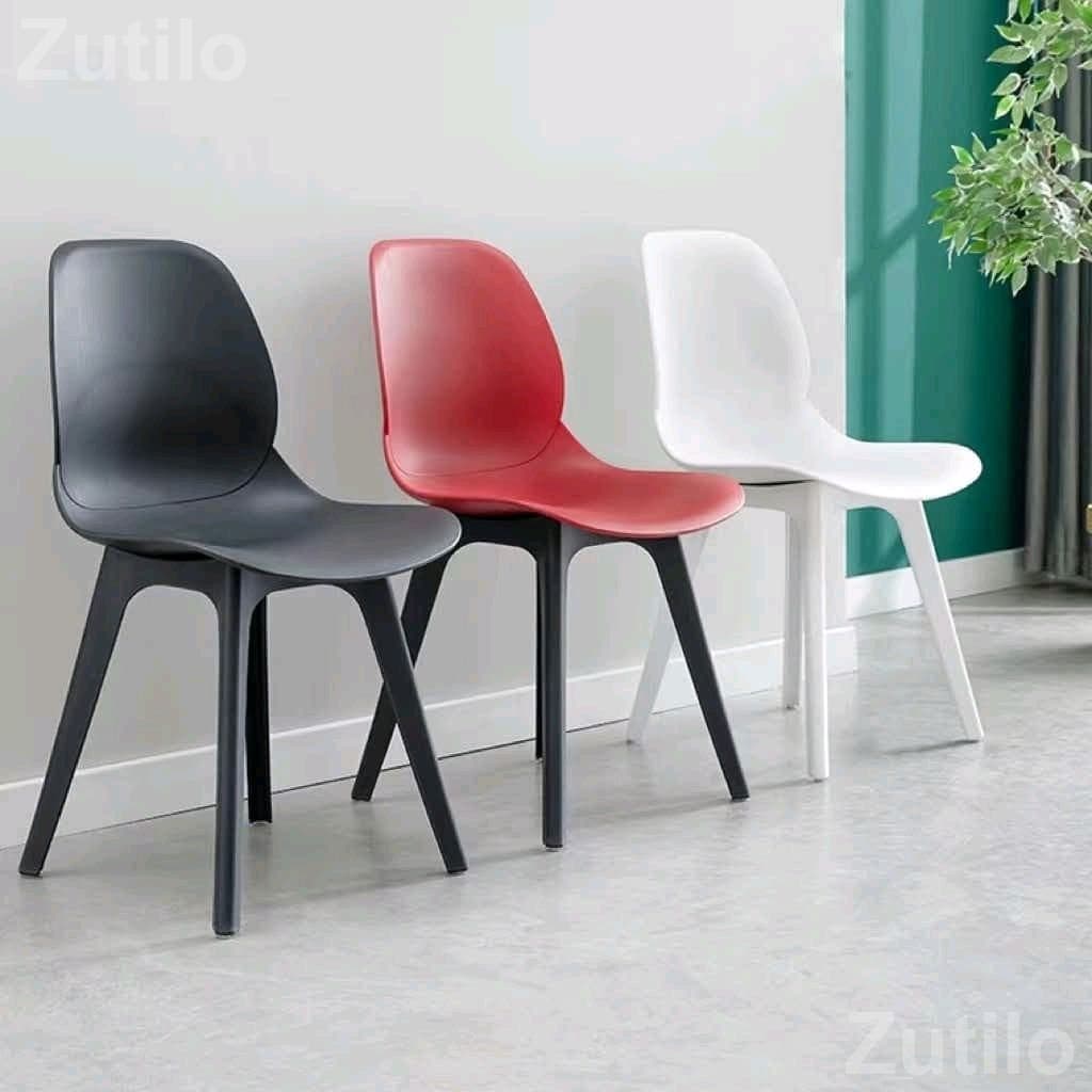 Amigo Cafeteria Chair with Strong Base Amigo Cafeteria Chair with Strong Base