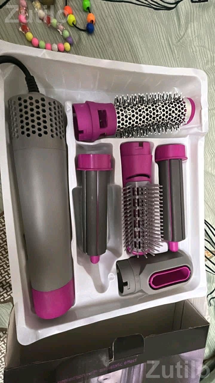 5 in 1 Hair Straightener and Dryer Set 5 in 1 Hair Straightener and Dryer Set