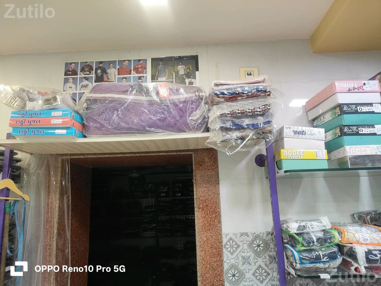 Readymade Clothing Stock for Men and Kids Readymade Clothing Stock for Men and Kids