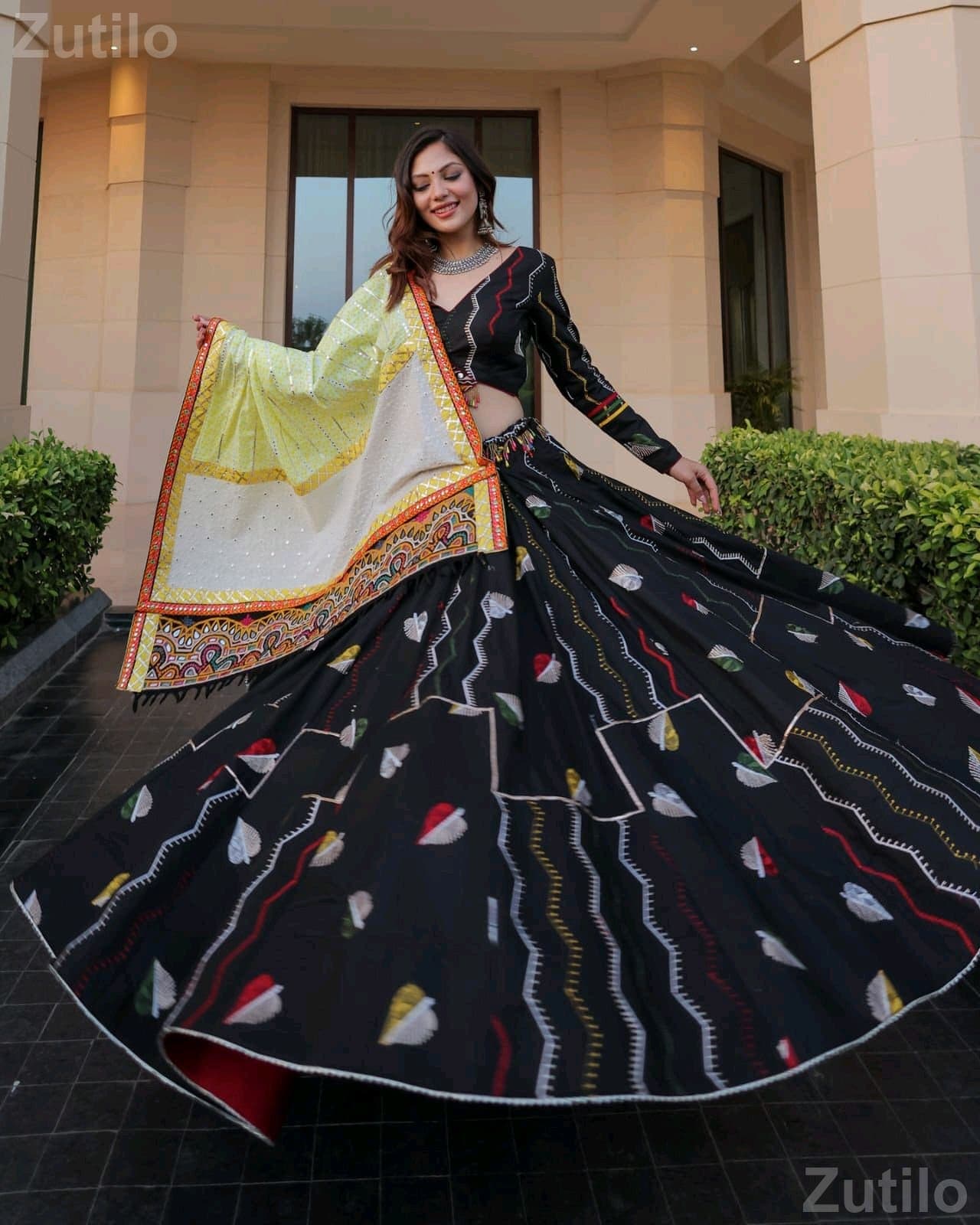 Women’s Chaniya Choli and Sharara Set Women’s Chaniya Choli and Sharara Set