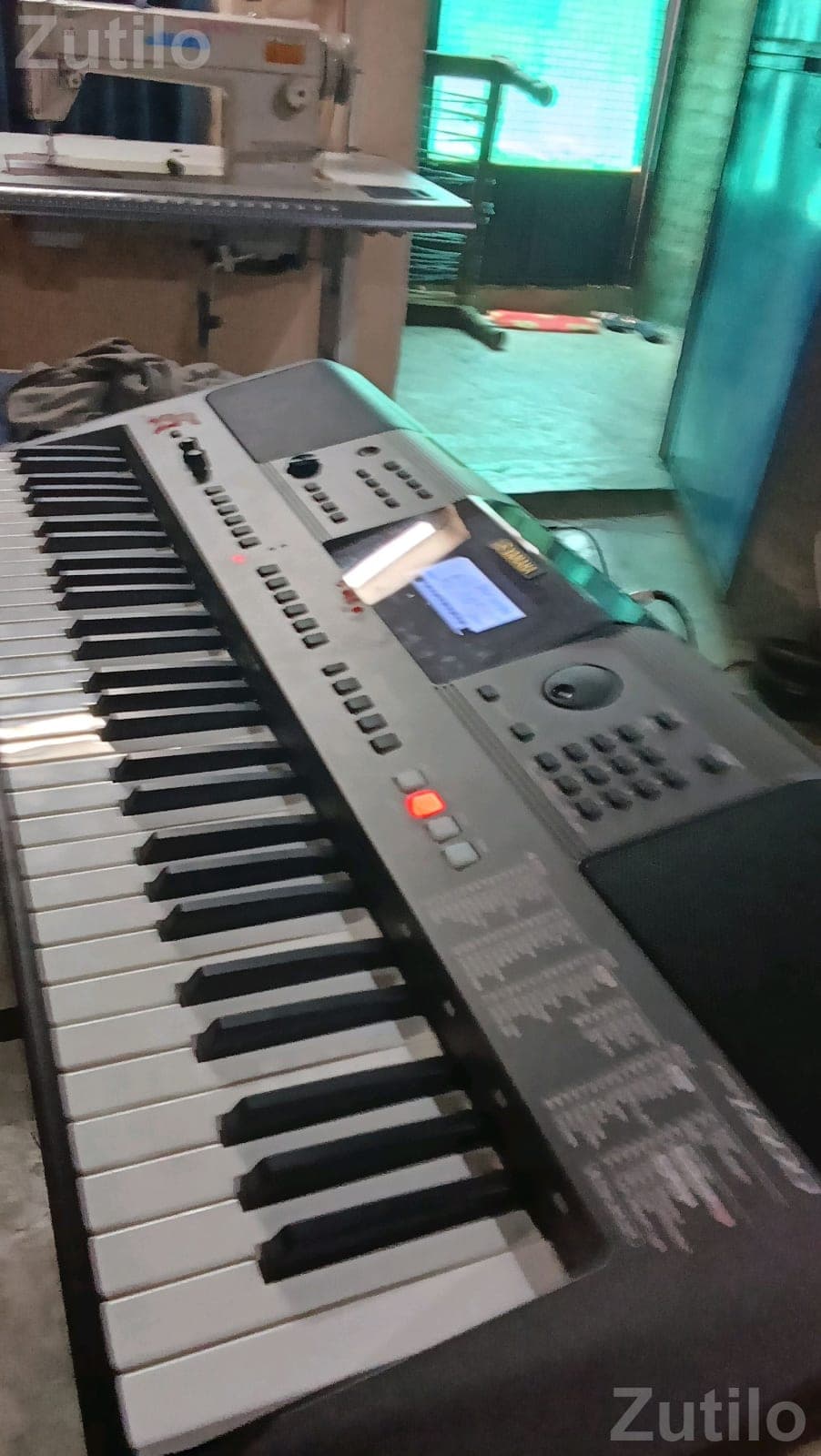 Yamaha PSR-I500 Digital Keyboard Yamaha PSR-I500 Digital Keyboard