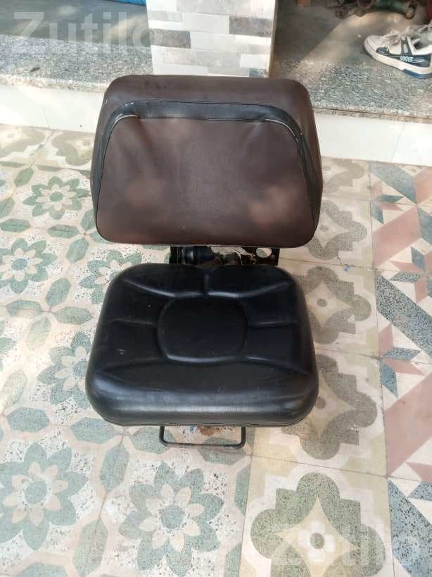 Sonalika Sikander Tractor Seat Sonalika Sikander Tractor Seat